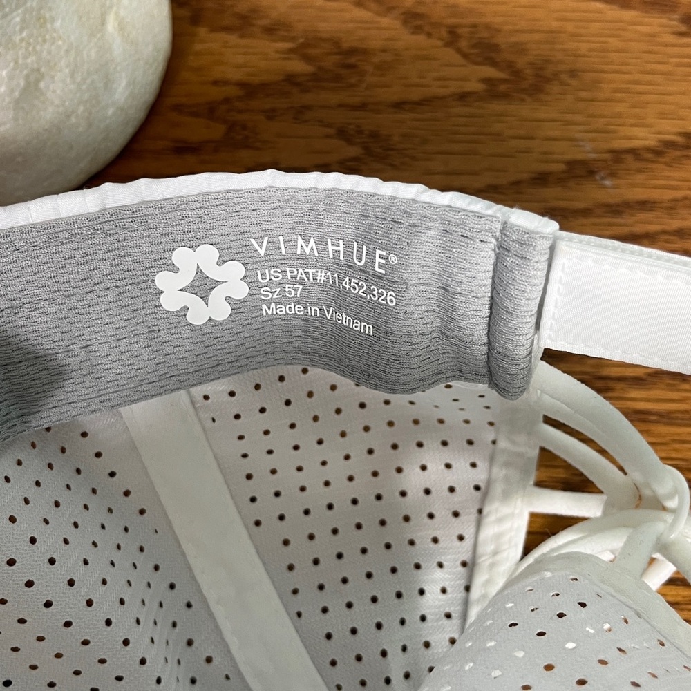 Vimhue, Golf Bag Embroidered UPF 50+ Women's Golf Cap for Fit Form & Function - Picture 8 of 8